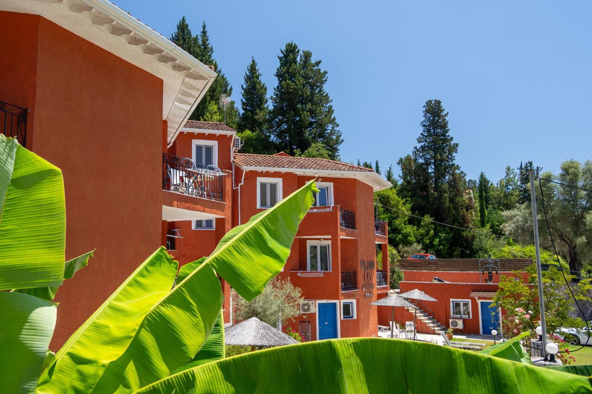 Vliho Bay Boutique Hotel Yénion Екстериор снимка