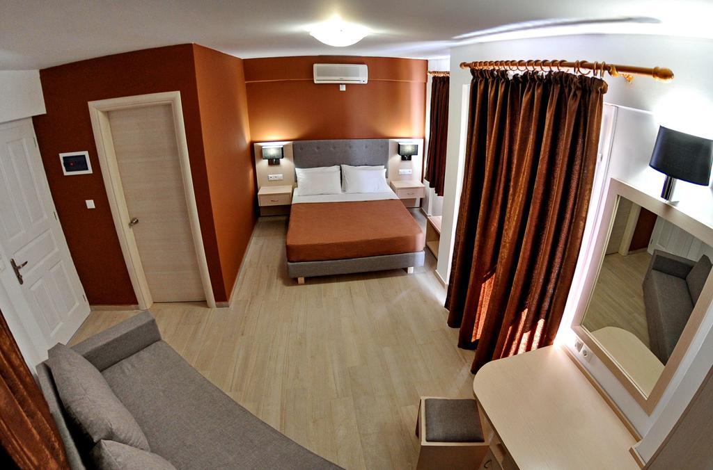 Vliho Bay Boutique Hotel Yénion Екстериор снимка